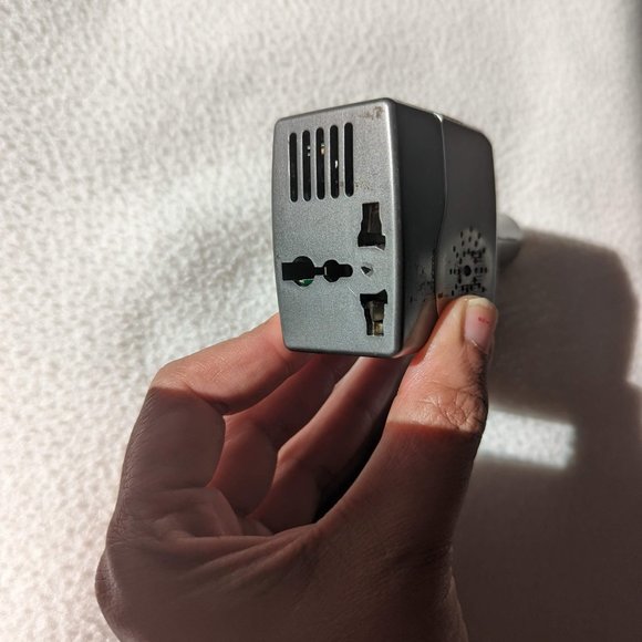 🎉HP🎉🌷4/$20 Power On The Go Car Power Inverter 70w - Picture 5 of 7